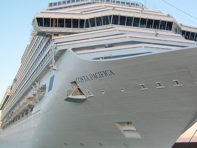 med_cruise089.jpg
