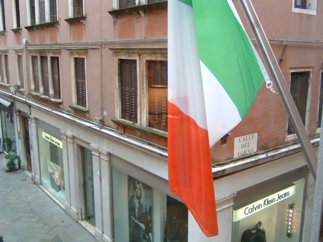 med_cruise093.jpg
